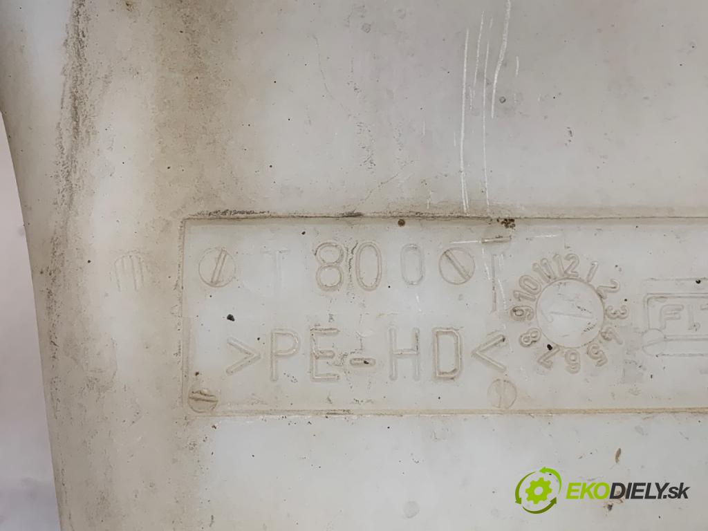 PEUGEOT BIPPER Nadwozie pełne/minivan 2011 55 kW 1.3 HDi 75 1248 Nádržka ostrekovačov