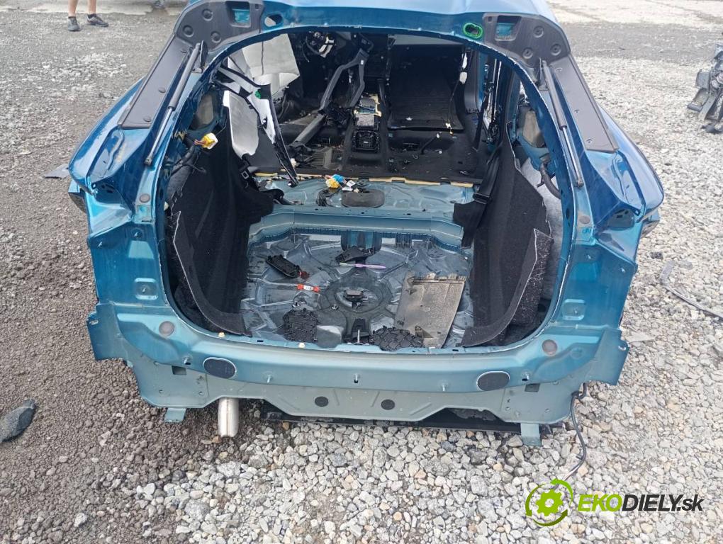 PEUGEOT 408 II liftback 2024 96 kW PureTech 130 (FPHNST) 1199 karoséria ČTVRŤÁK: Blatník prah strecha PODŁUŻNICA