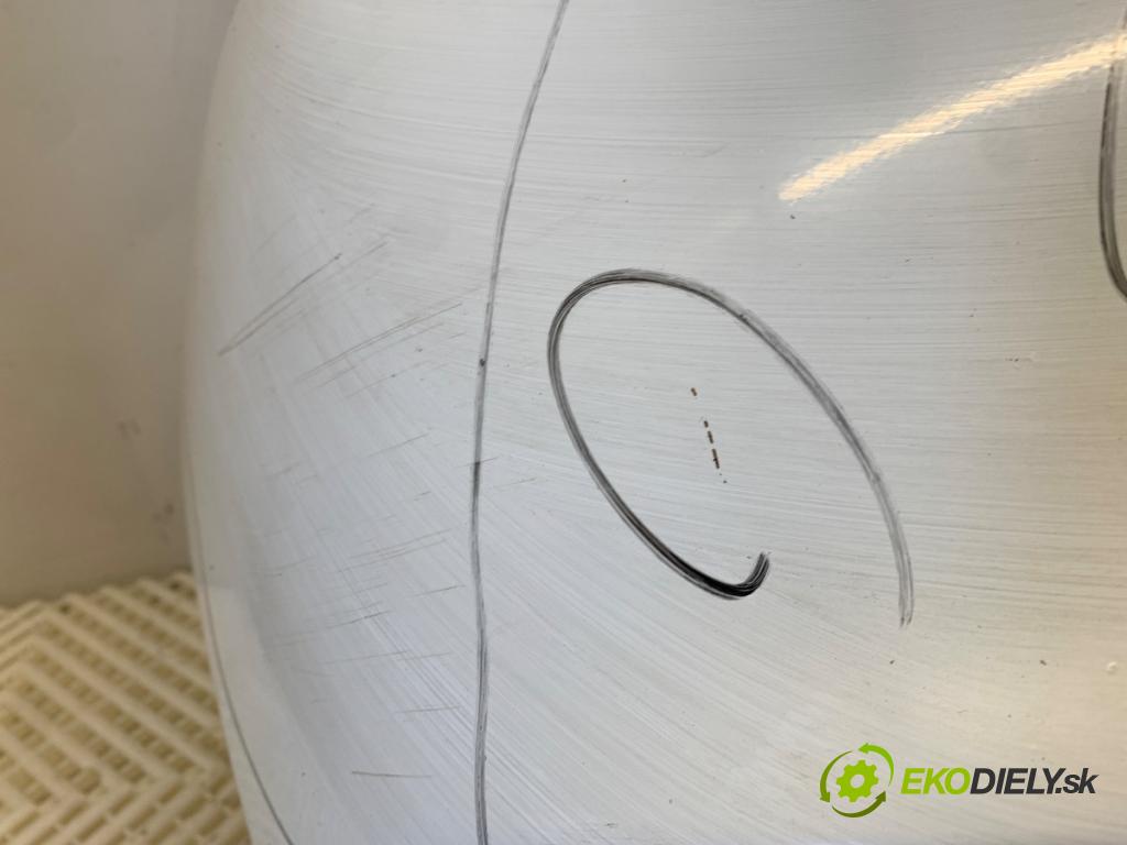 HYUNDAI i20 liftback 2009 57 kW 1.2 1248 Nárazník zad  (Kľučka dverí ostatné)