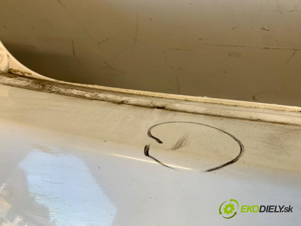 HYUNDAI i20 liftback 2009 57 kW 1.2 1248 Nárazník zad  (Kľučka dverí ostatné)