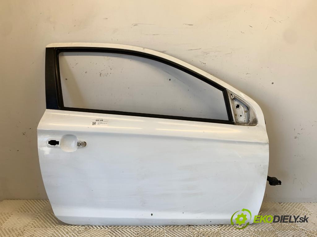 HYUNDAI i20 liftback 2009 57 kW 1.2 1248 dveře pravý přední část 