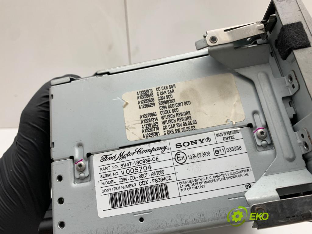 FORD KUGA I SUV 2010 120 kW 2.0 TDCi 4x4 1997 RADIO 8V4T-18C939-CE (Audio zariadenie)
