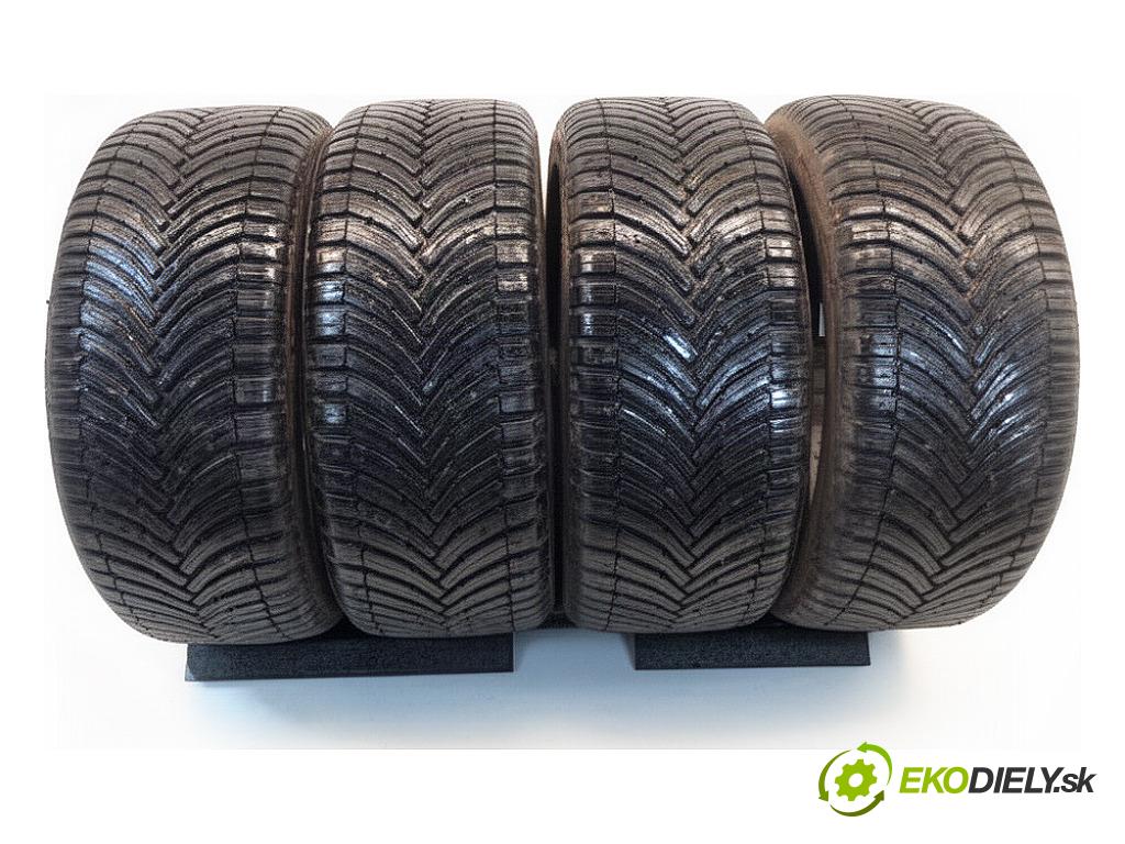 --- ---      PNEUMATIKY: VÍCENÁ SEZÓNA: 215/50 R17 BRIDGESTONE