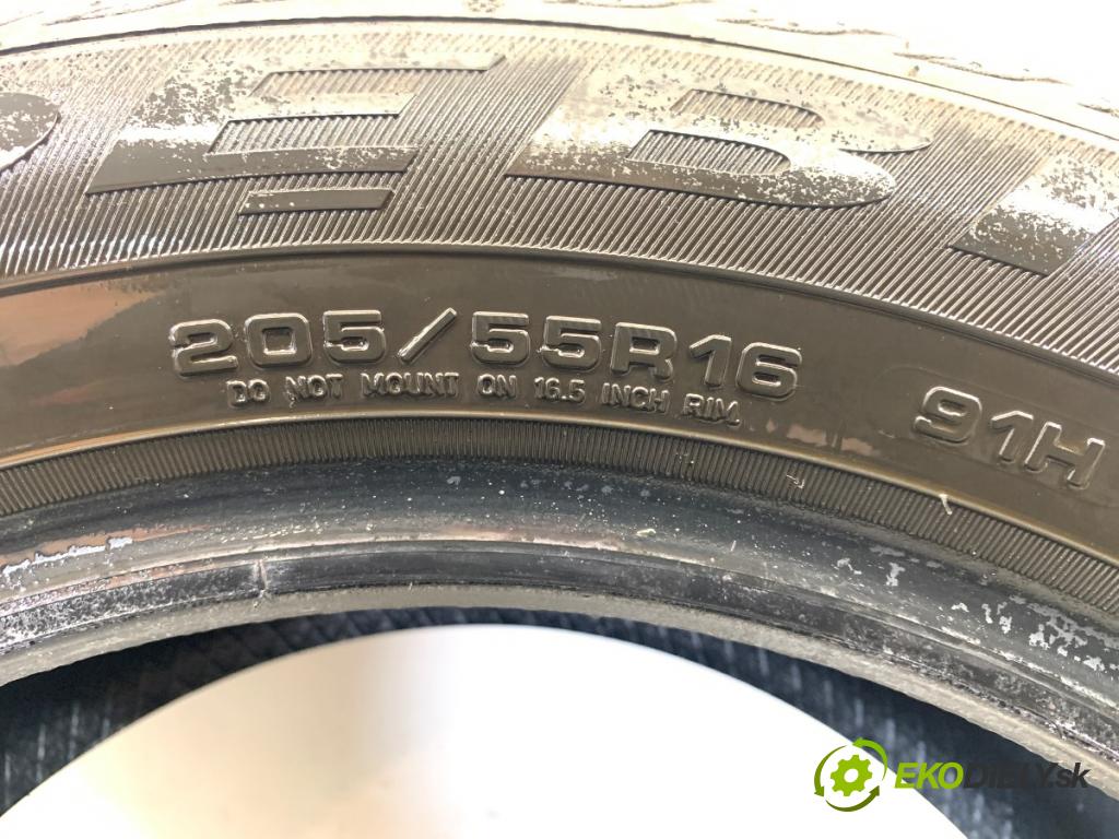 --- ---      PNEUMATIKA: zima 4X 205/55 R16 DĘBICA