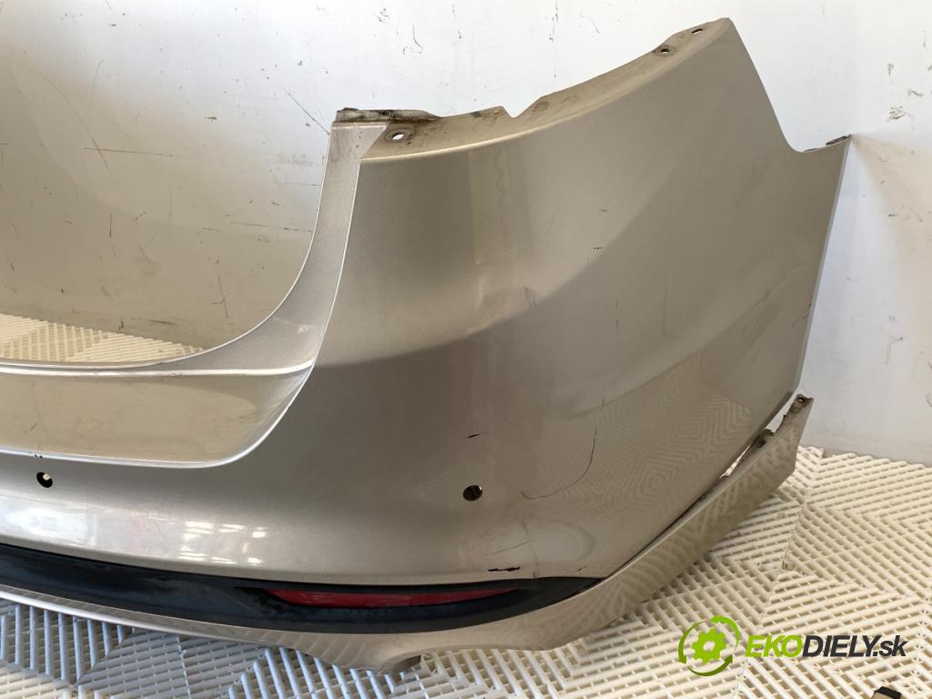 FORD MONDEO MK5 sedan 2018 138 kW 2.0 Hybrid 1999 Nárazník zad  (Kľučka dverí ostatné)