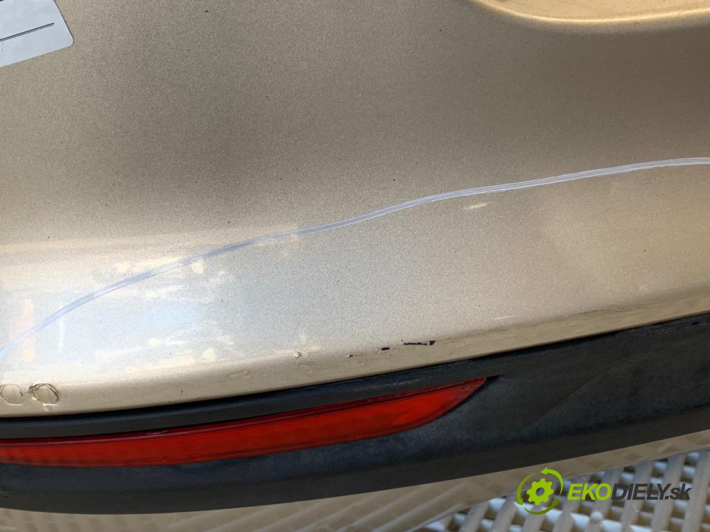 FORD MONDEO MK5 sedan 2018 138 kW 2.0 Hybrid 1999 Nárazník zad  (Kľučka dverí ostatné)