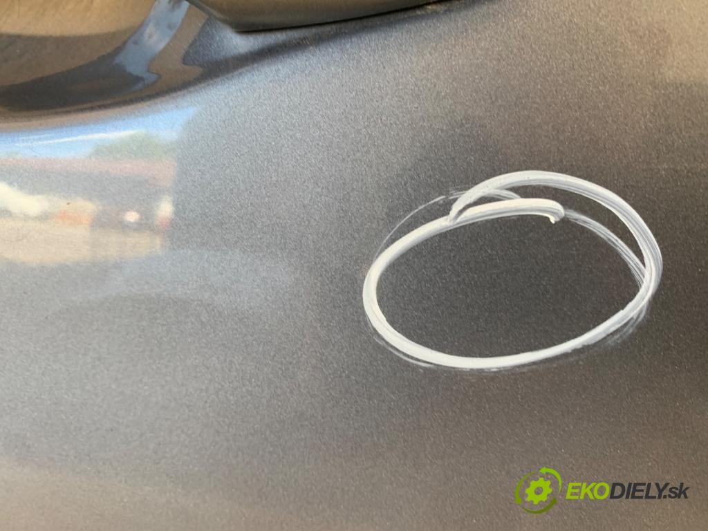 HYUNDAI ix35 SUV 2013 85 kW 1.7 CRDi 1685 dveře pravý přední část