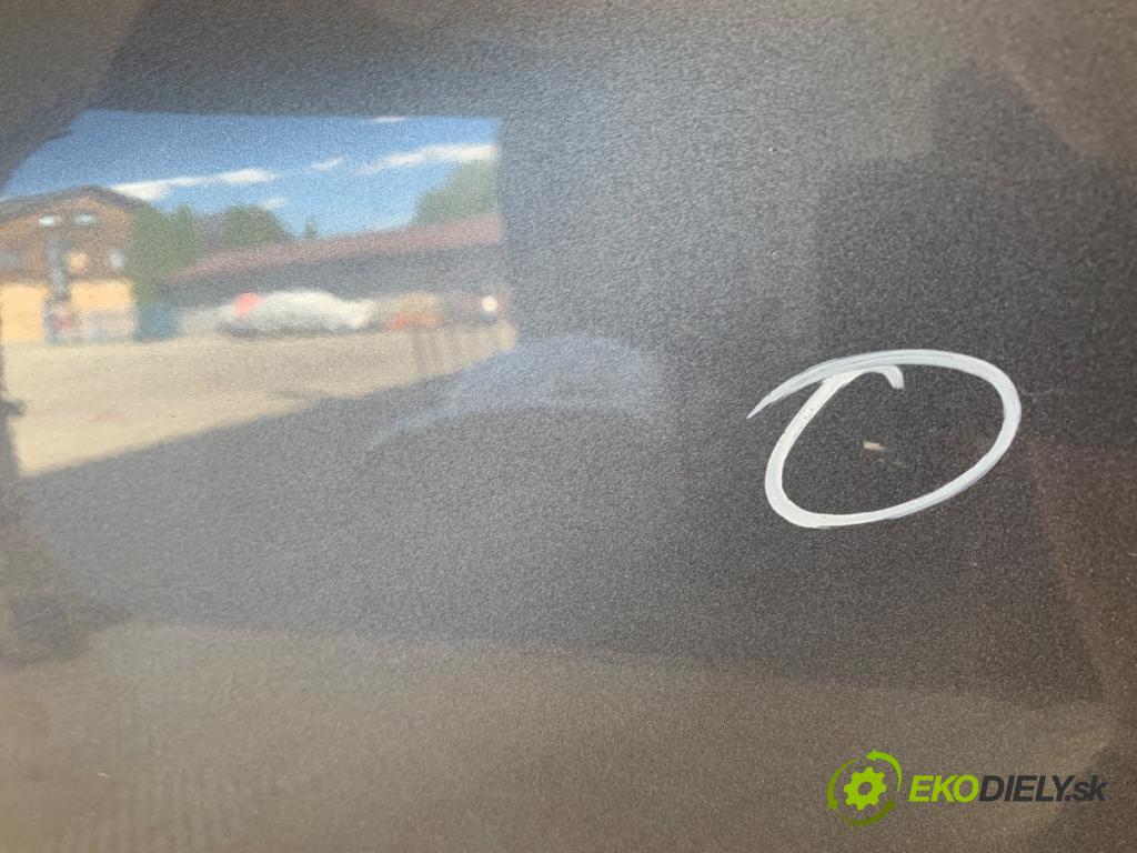 HYUNDAI ix35 SUV 2013 85 kW 1.7 CRDi 1685 Dvere ľavy predný