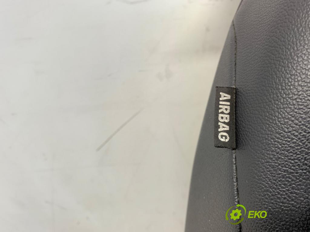 HYUNDAI ix35 SUV 2013 85 kW 1.7 CRDi 1685 sedadlo pravý přední část