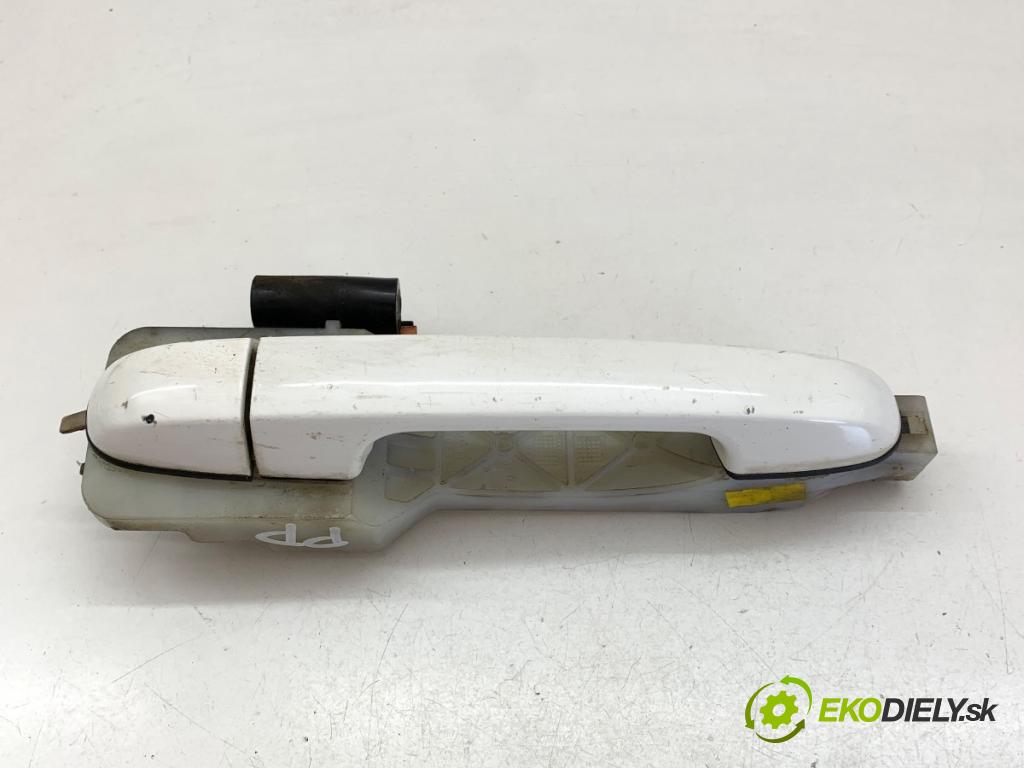 HYUNDAI i20 liftback 2009 57 kW 1.2 1248 klika vnejší pravý přední část 