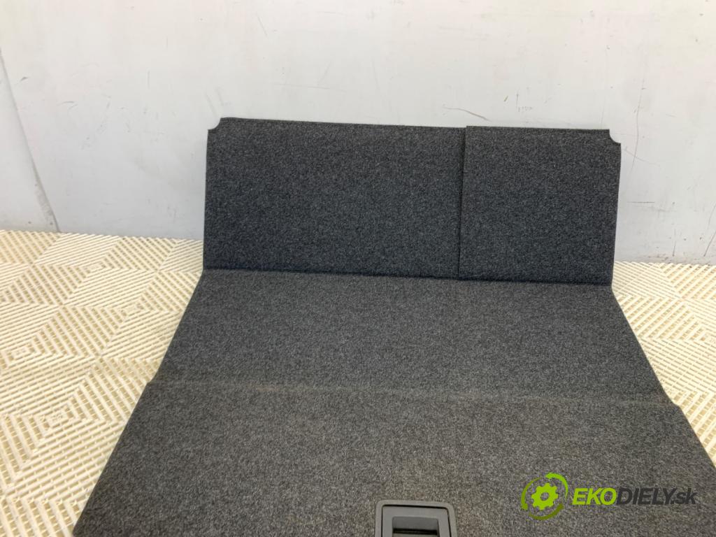 VW TIGUAN SUV 2010 103 kW 2.0 TDI 1968 KRYTINA: kufra 5N0858855A