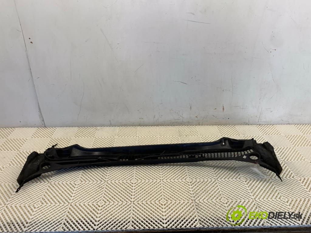 FORD MONDEO MK5 sedan 2018 138 kW 2.0 Hybrid 1999 Torpédo, plast pod čelné okno DS73-F02216-AG (Torpédo (plast pod čelným sklom))