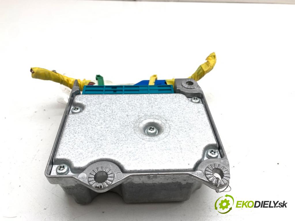 HYUNDAI i20 liftback 2009 57 kW 1.2 1248 senzor airbag 95910-1J400 (Snímač)