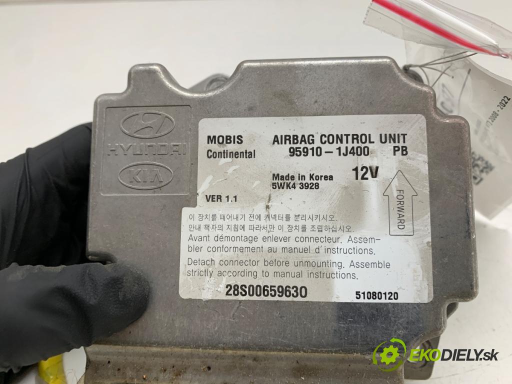 HYUNDAI i20 liftback 2009 57 kW 1.2 1248 senzor airbag 95910-1J400 (Snímač)