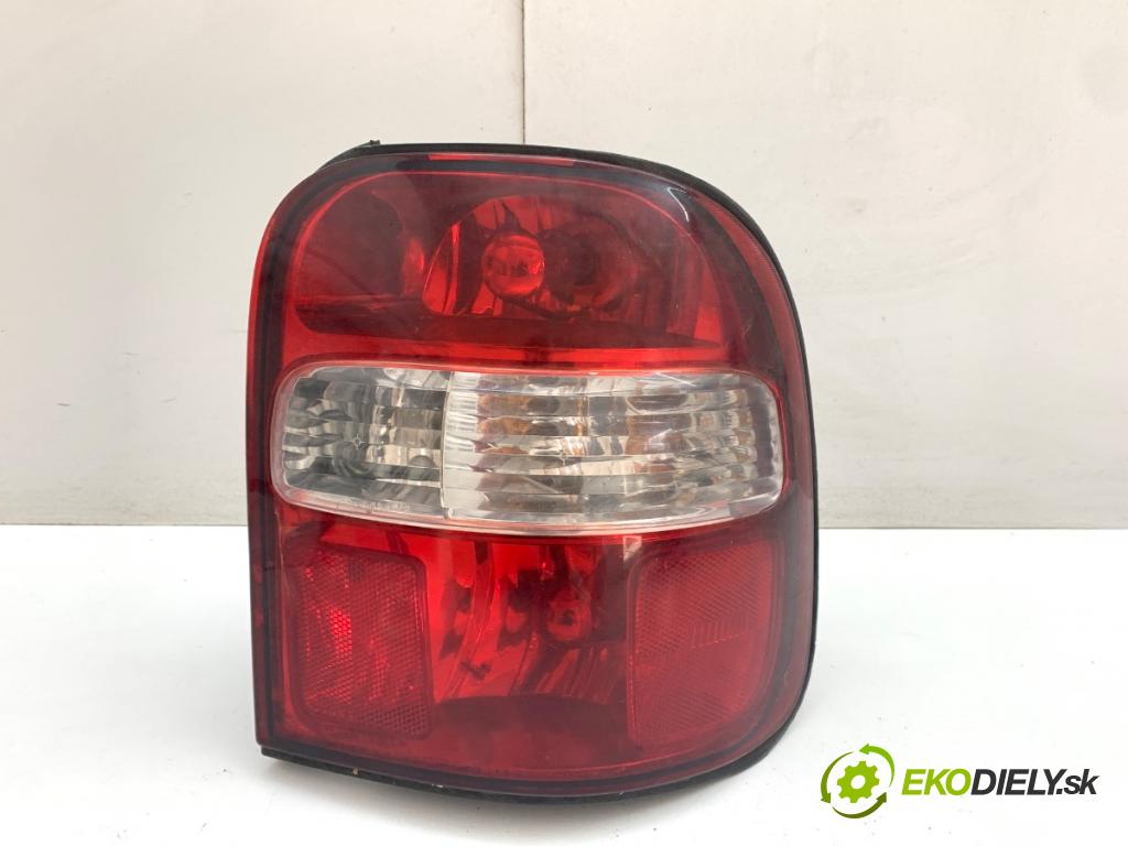 KIA SPORTAGE SUV SUV 2001 61 kW 2.0 TD 4WD 1998 Svetlo pravy zad 