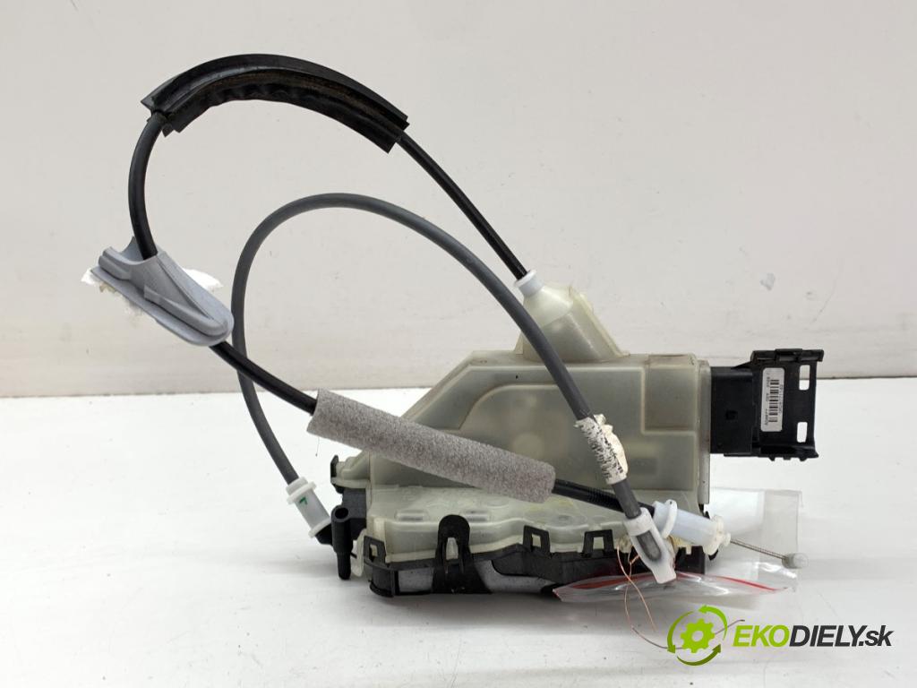CITROEN C3 III liftback 2022 61 kW 1.2 PureTech 82 1199 zámok Dvere pravy zad PSA123984