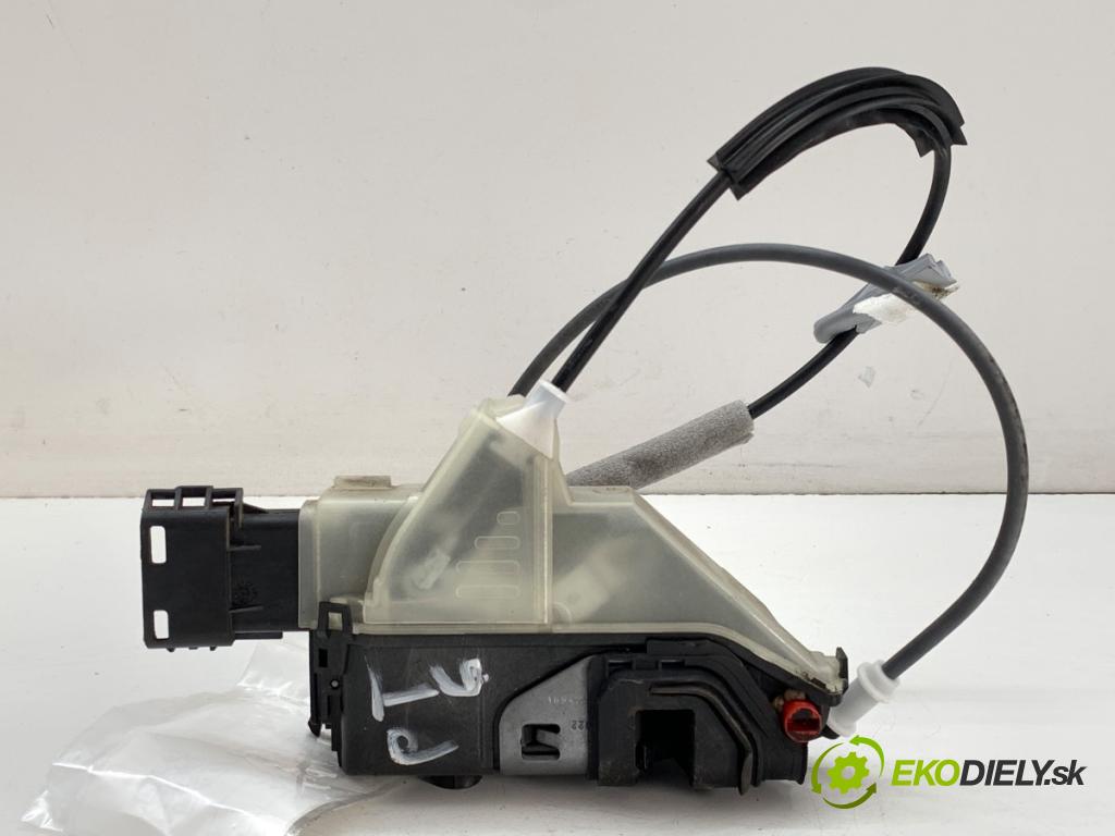 CITROEN C3 III liftback 2022 61 kW 1.2 PureTech 82 1199 zámok Dvere pravy zad PSA123984