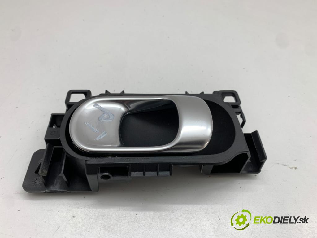 CITROEN C3 III liftback 2022 61 kW 1.2 PureTech 82 1199 Kľučka vnútorná pravy zad 9801288580