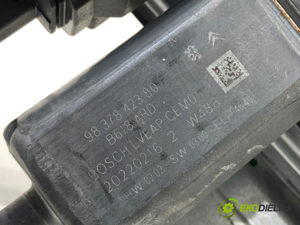 CITROEN C3 III liftback 2022 61 kW 1.2 PureTech 82 1199 mechanismus okna pravý zadní část 9837842380