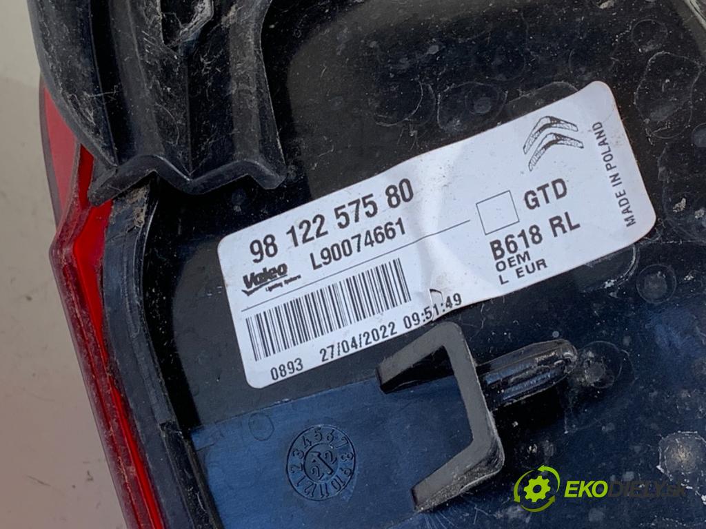 CITROEN C3 III liftback 2022 61 kW 1.2 PureTech 82 1199 světlo levý zadní část 9812257580