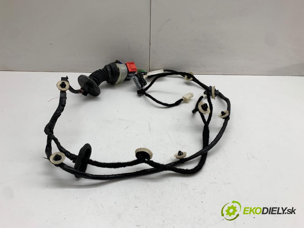 CITROEN C3 III liftback 2022 61 kW 1.2 PureTech 82 1199 Káblovačka Dvere zad pravy 9815421780