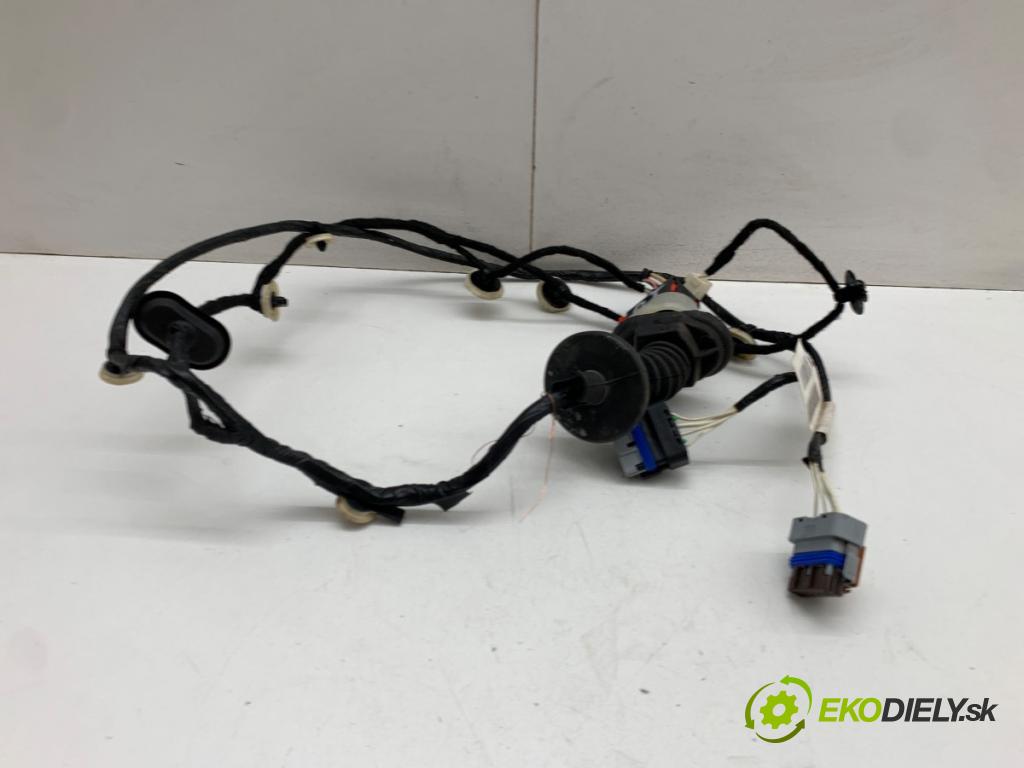 CITROEN C3 III liftback 2022 61 kW 1.2 PureTech 82 1199 Káblovačka Dvere zad pravy 9815421780