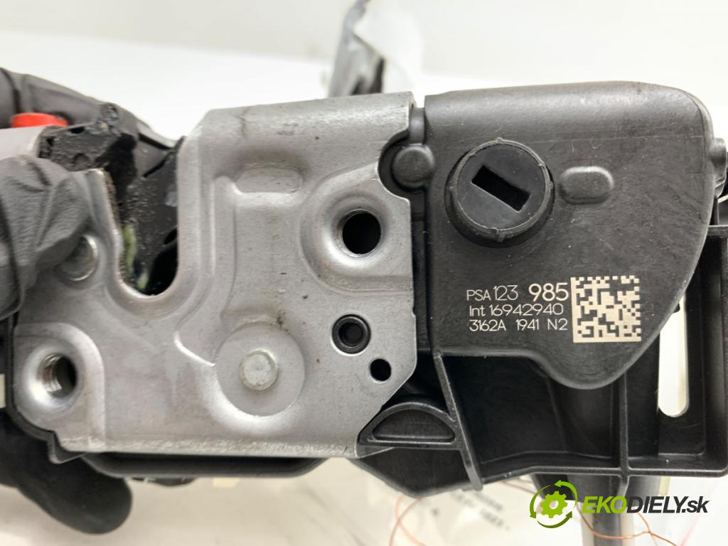 CITROEN C3 III liftback 2022 61 kW 1.2 PureTech 82 1199 zámok Dvere ľavy zad PSA123985