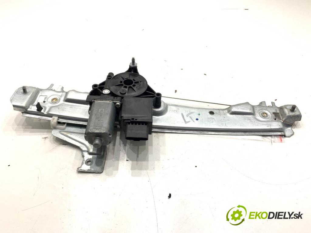 CITROEN C3 III liftback 2022 61 kW 1.2 PureTech 82 1199 mechanismus okna levý zadní část 9840154180