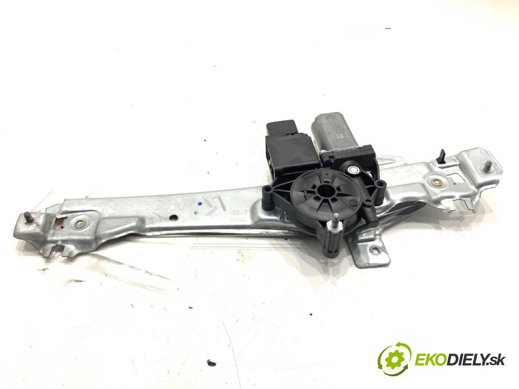 CITROEN C3 III liftback 2022 61 kW 1.2 PureTech 82 1199 mechanismus okna levý zadní část 9840154180