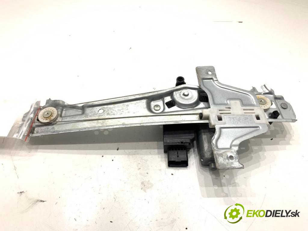 CITROEN C3 III liftback 2022 61 kW 1.2 PureTech 82 1199 mechanismus okna levý zadní část 9840154180