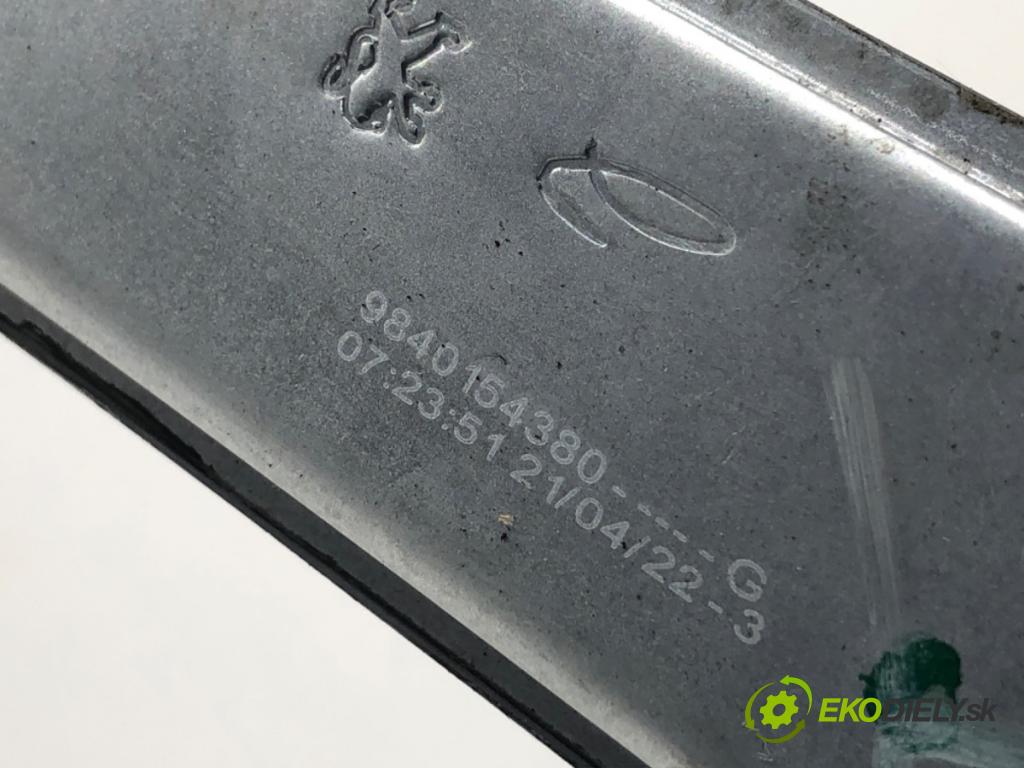 CITROEN C3 III liftback 2022 61 kW 1.2 PureTech 82 1199 mechanismus okna levý přední část 9837841780