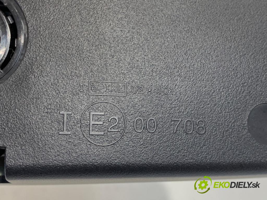 CITROEN C3 III liftback 2022 61 kW 1.2 PureTech 82 1199 zpětné zrcátko vnitřní  (Vnitřní zpětné zrcátko)
