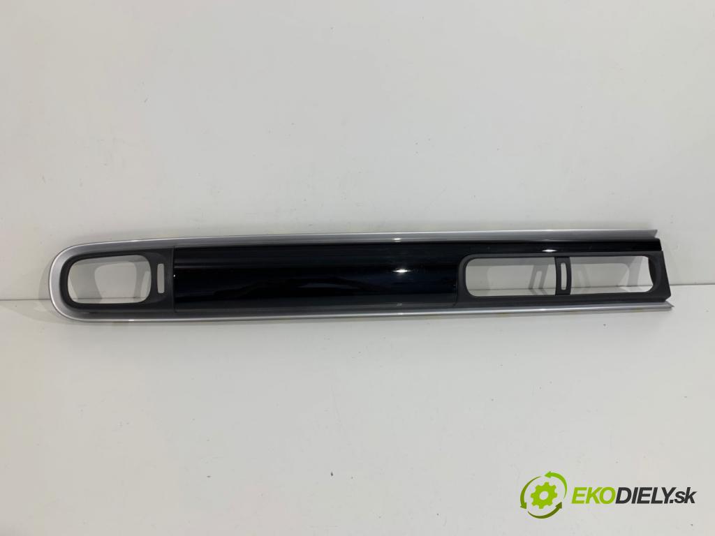 CITROEN C3 III liftback 2022 61 kW 1.2 PureTech 82 1199 lišty kryt prístrojovky 9812401777