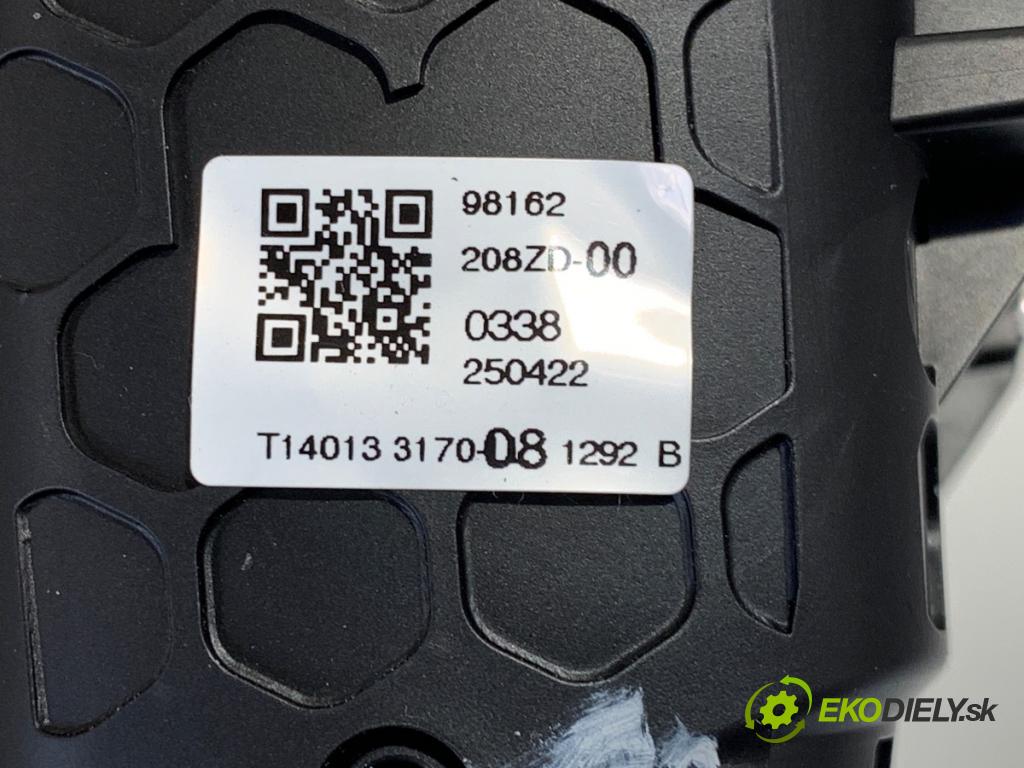 CITROEN C3 III liftback 2022 61 kW 1.2 PureTech 82 1199 kratký topení přední část 98161835ZD 98162208ZD