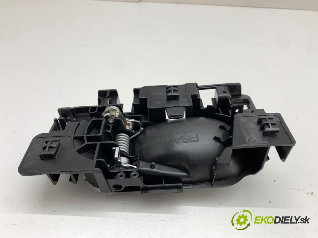 CITROEN C3 III liftback 2022 61 kW 1.2 PureTech 82 1199 Kľučka vnútorná ľavy predný 9801288680
