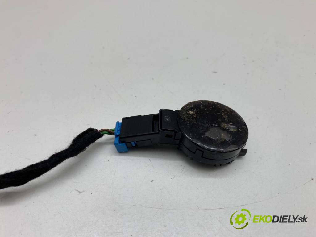 CITROEN C3 III liftback 2022 61 kW 1.2 PureTech 82 1199 snímač deště 9813167380 (Snímač deště)