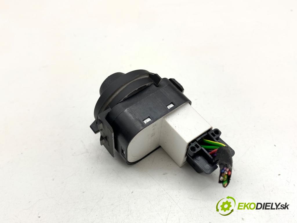 CITROEN C3 III liftback 2022 61 kW 1.2 PureTech 82 1199 Prepínač nastavenia spätných zrkadiel 9817940980 (Prepínacie páčky pod volantom)