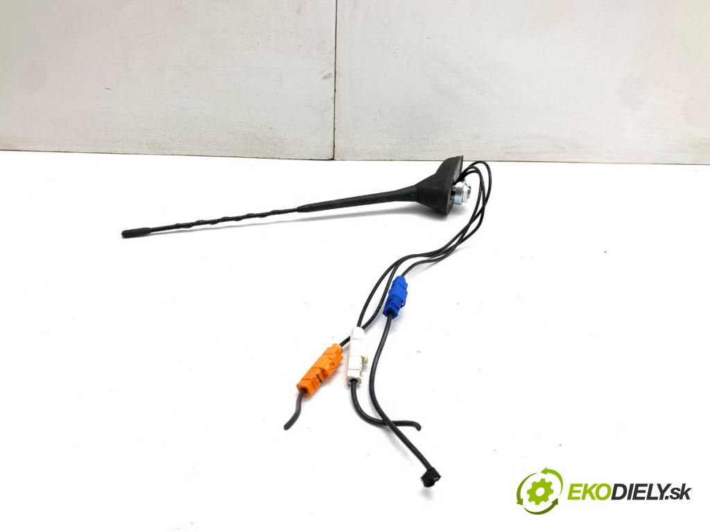 CITROEN C3 III liftback 2022 61 kW 1.2 PureTech 82 1199 ANTENA 9819669580