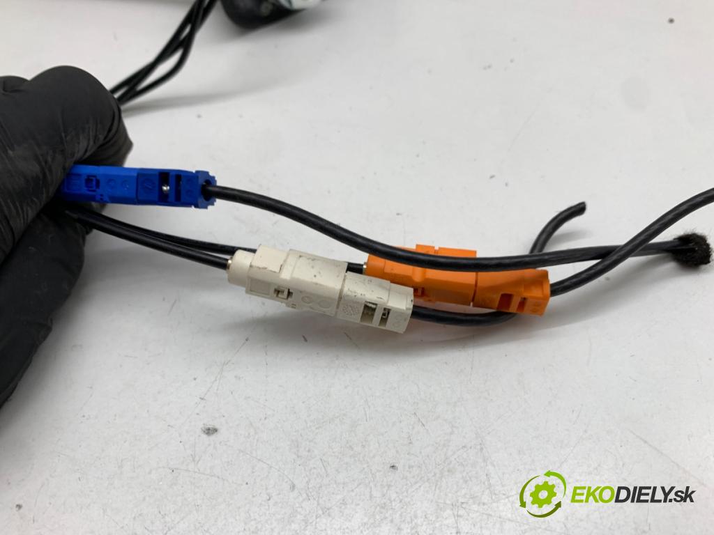 CITROEN C3 III liftback 2022 61 kW 1.2 PureTech 82 1199 ANTENA 9819669580