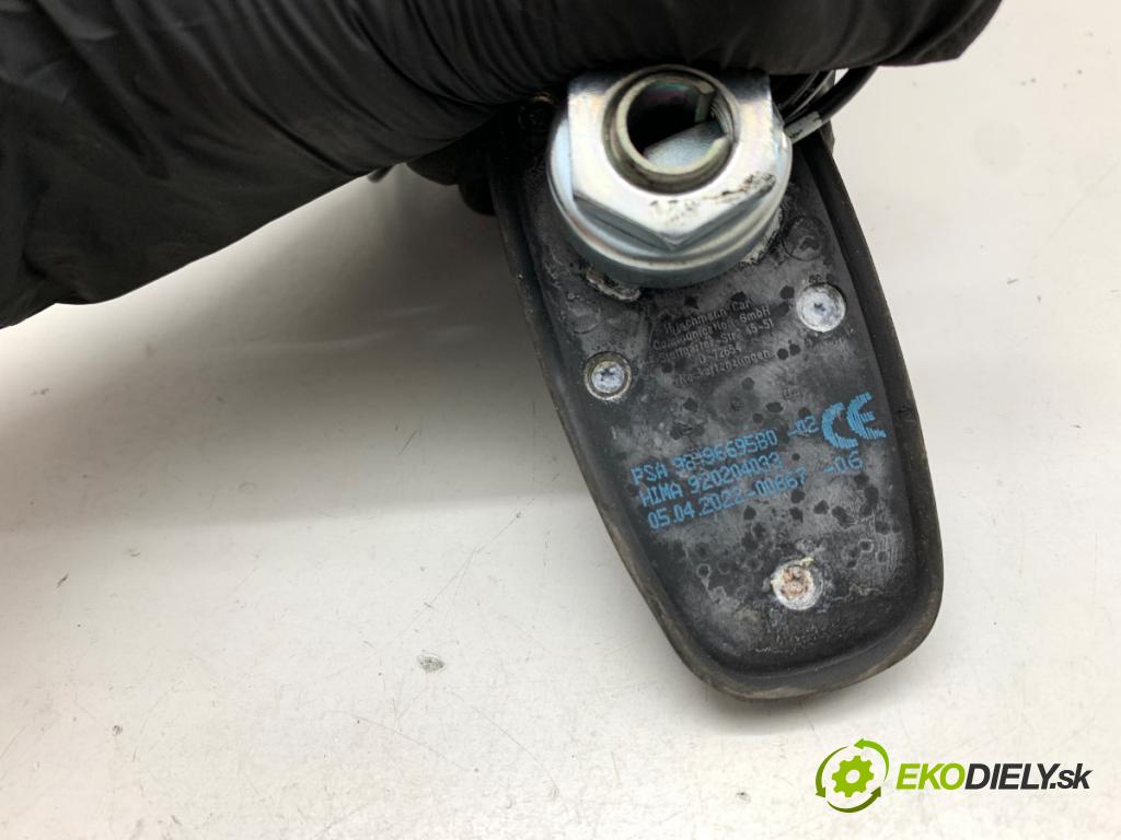 CITROEN C3 III liftback 2022 61 kW 1.2 PureTech 82 1199 ANTENA 9819669580