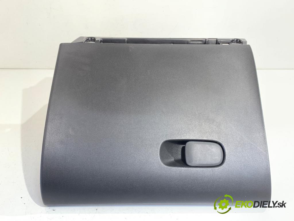 CITROEN C3 III liftback 2022 61 kW 1.2 PureTech 82 1199 Priehradka, kastlík spolujazdca 9812490277 (Priehradka (kastlík))