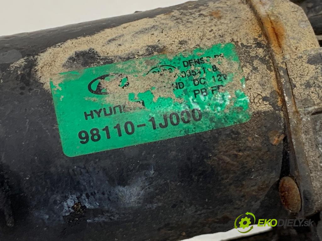 HYUNDAI i20 liftback 2009 57 kW 1.2 1248 Mechanizmus stieračov predný 98110-1J000 (Motorček stieračov predný)