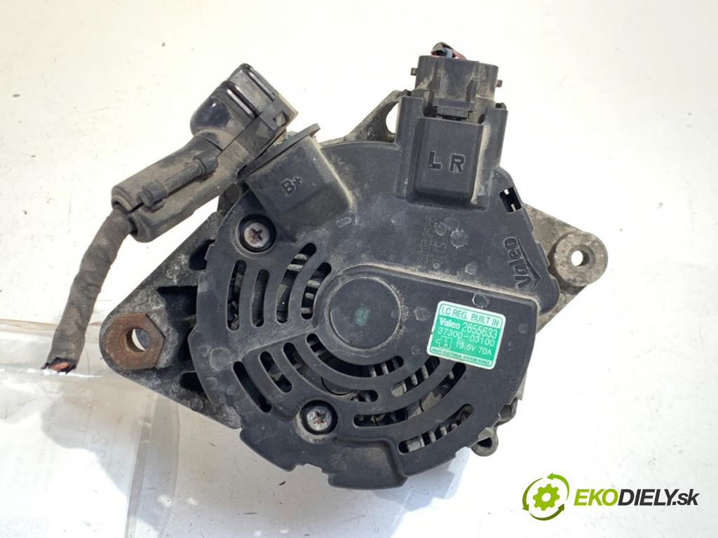 HYUNDAI i20 liftback 2009 57 kW 1.2 1248 Alternátor 37300-03100 (Alternátor)