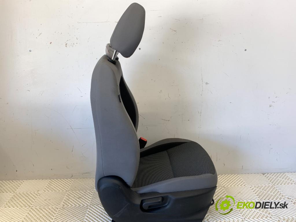 FIAT TIPO sedan 2016 70 kW 1.4 (356SXA1B) 1368 Sedadlo pravy predný
