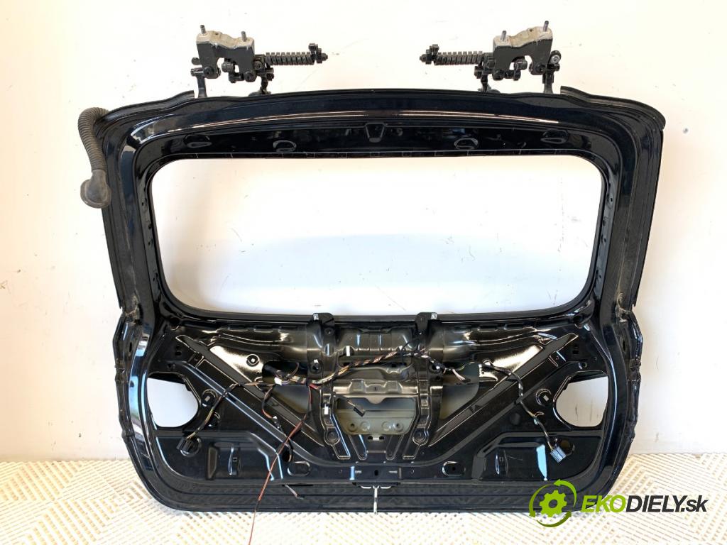 BMW F31 Kombi 2014 135 kW 320 d 1995 kapota zad 668