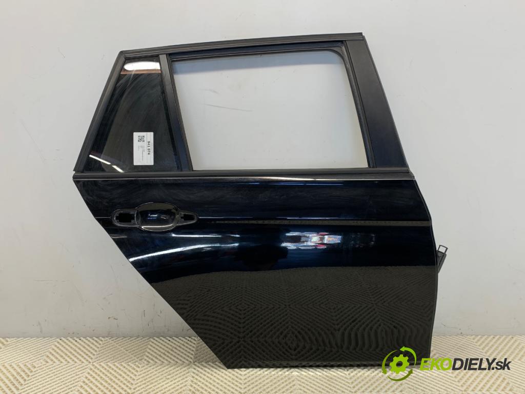 BMW F31 Kombi 2014 135 kW 320 d 1995 dveře pravý zadní část 