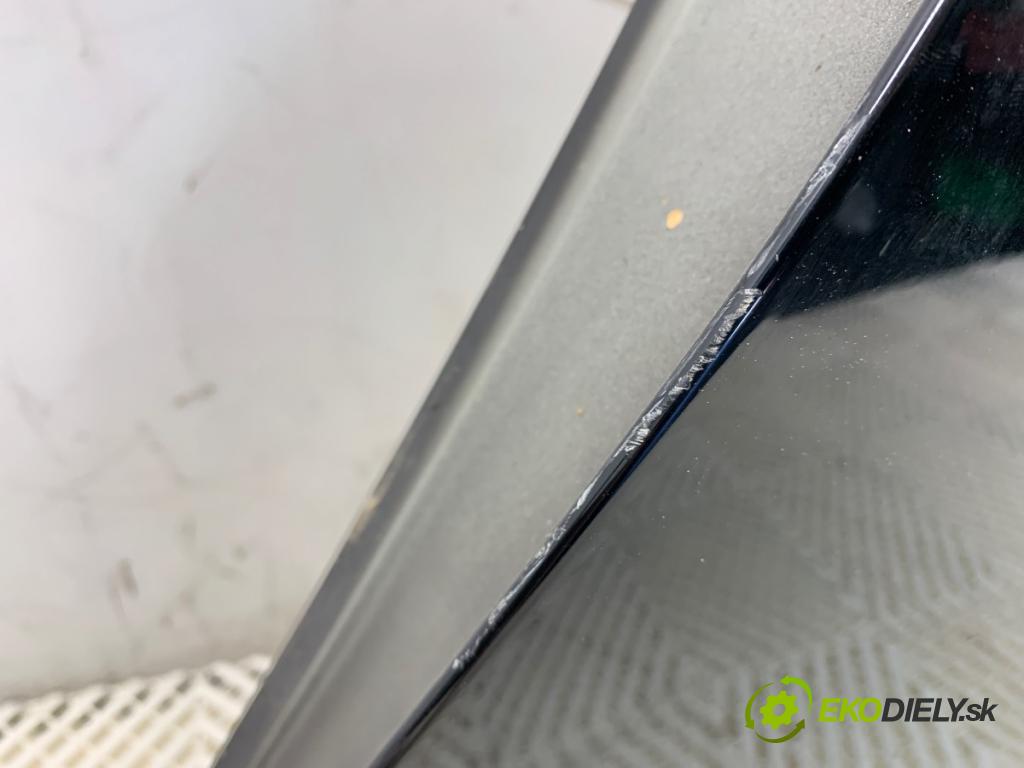 BMW F31 Kombi 2014 135 kW 320 d 1995 blatník pravý přední část 668
