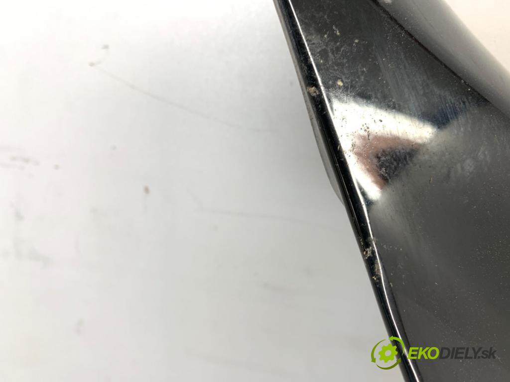 BMW F31 Kombi 2014 135 kW 320 d 1995 blatník pravý přední část 668