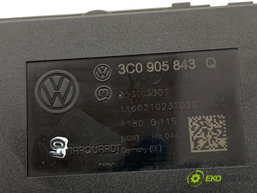 VW PASSAT B6 sedan 2010 103 kW 2.0 TDI 16V 1968 spínačka 3C0905843Q (Spínací skříňka)