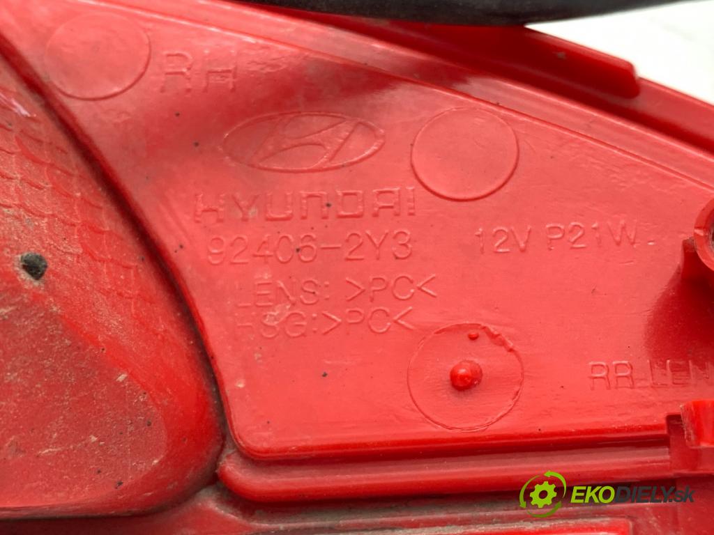 HYUNDAI ix35 SUV 2013 85 kW 1.7 CRDi 1685 světlo nárazníka pravý zadní část 92406-2Y3
